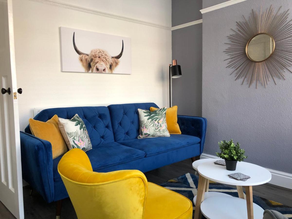 Apartment Cosy House, City Centre, Free Parking, Sleeps 5, By Empower Homes *