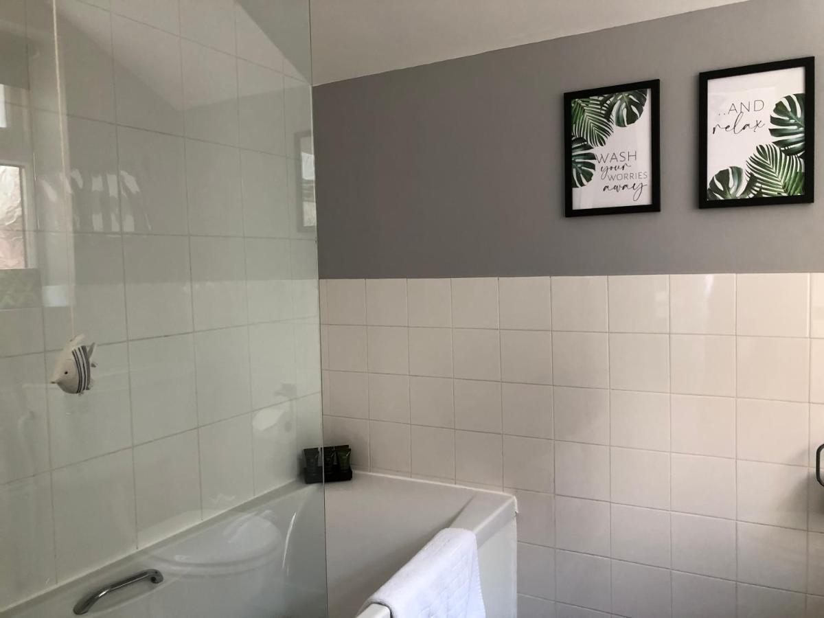 Cosy House, City Centre, Free Parking, Sleeps 5, By Empower Homes Apartment Coventry