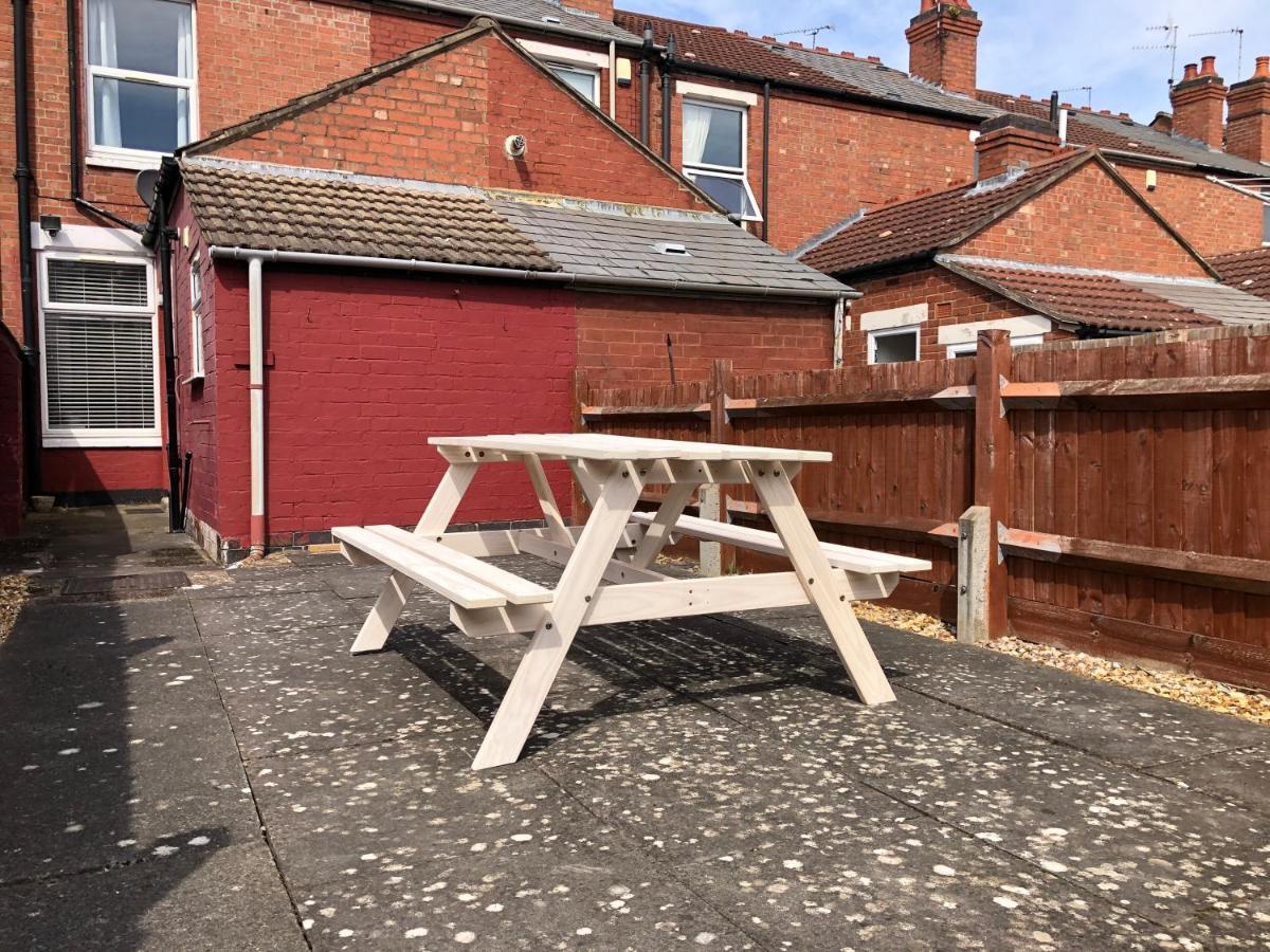 Apartment Cosy House, City Centre, Free Parking, Sleeps 5, By Empower Homes Coventry